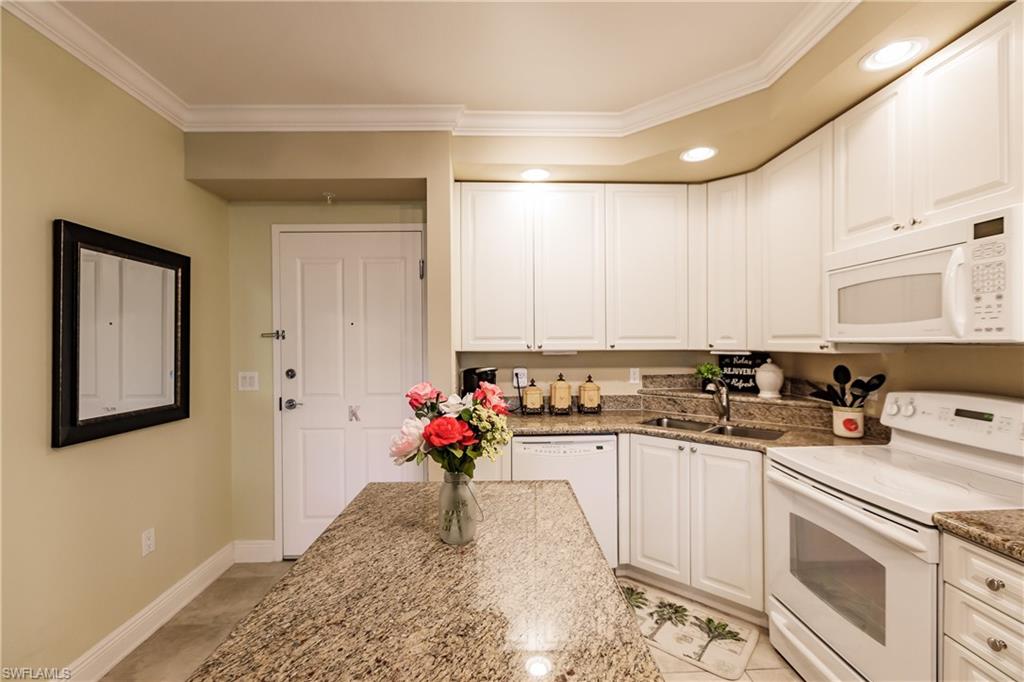 ALTA MAR - Residential Lease