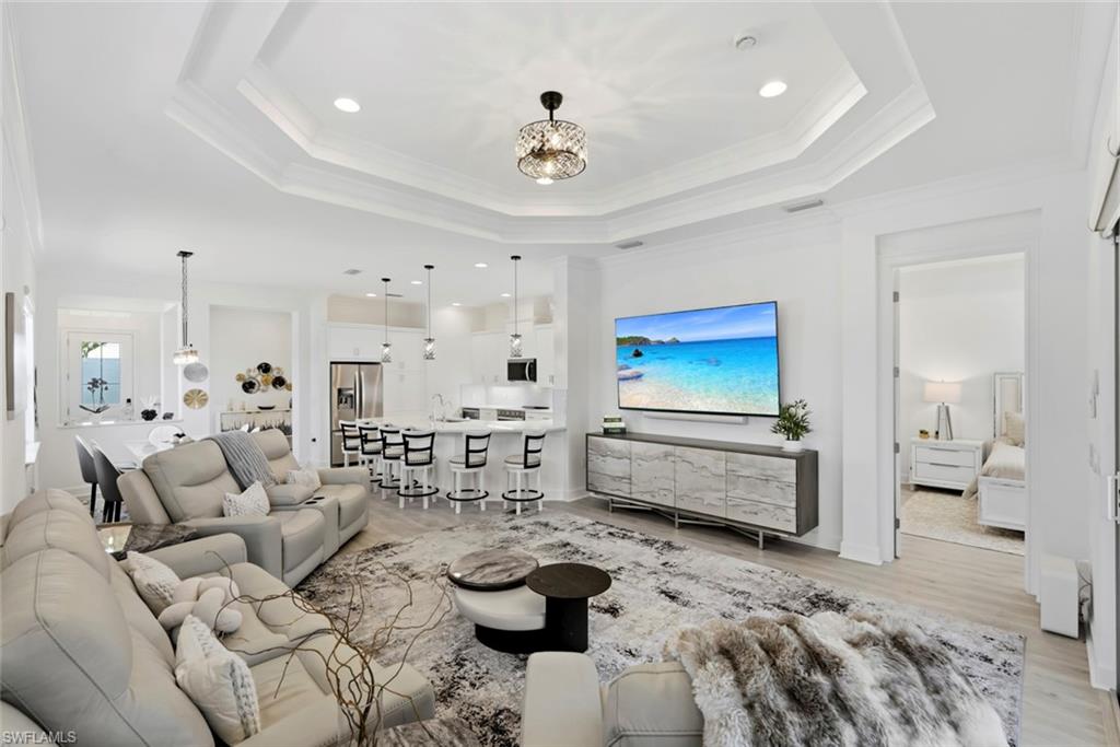 ISLES OF COLLIER PRESERVE - Residential