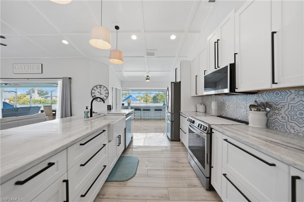 BURNT STORE MEADOWS - Residential