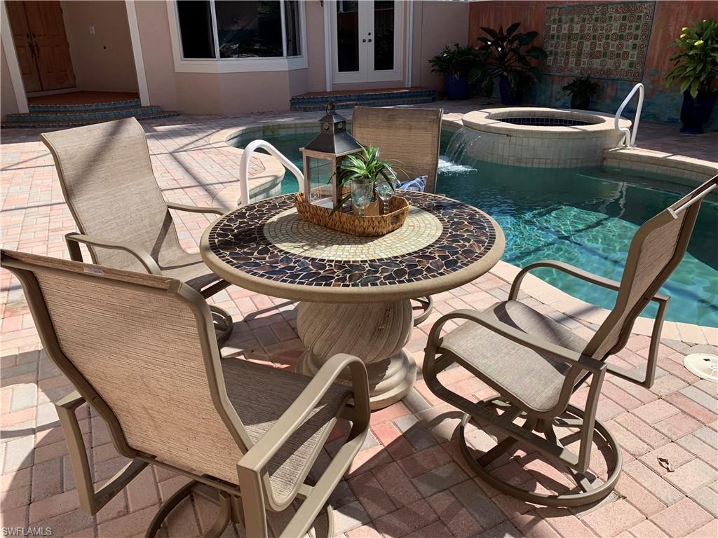 SEASIDE ESTATES - Residential