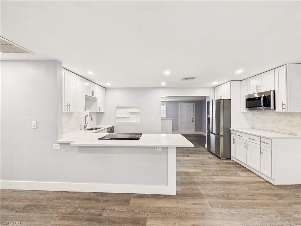 RIVER PARK - Residential Lease