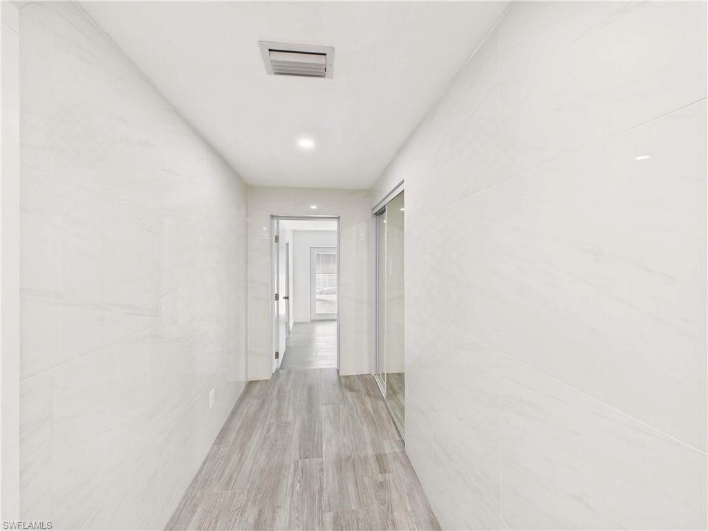 RIVER PARK - Residential Lease