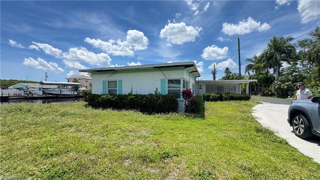 NORTH FORT MYERS - Residential