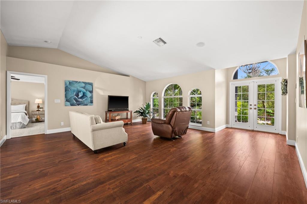 GOLDEN GATE ESTATES - Residential