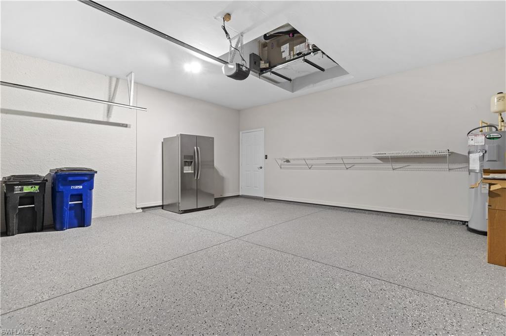 SILVERLAKES - Residential