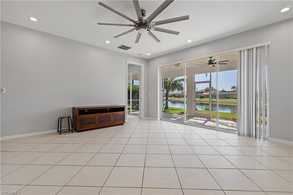 SILVERLAKES - Residential