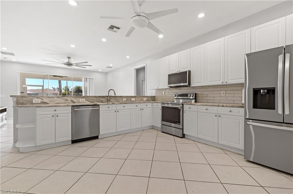 SILVERLAKES - Residential