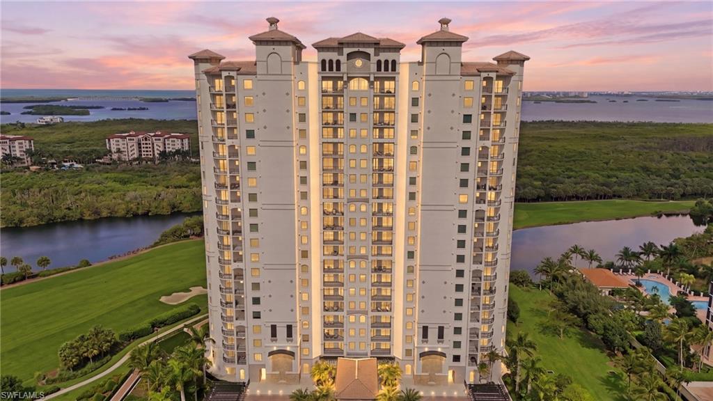 ALTAIRA - Residential