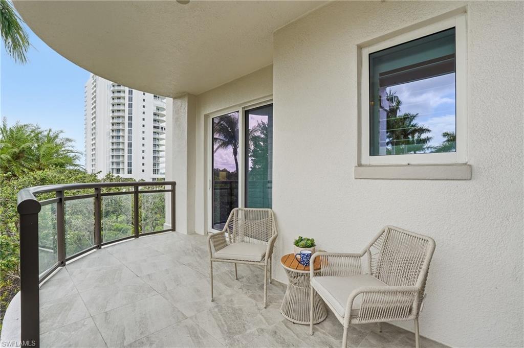 ALTAIRA - Residential