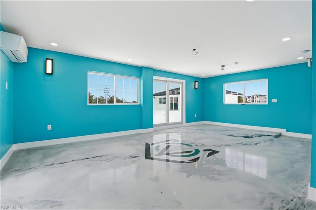 WINDSOR WEST - Residential Lease