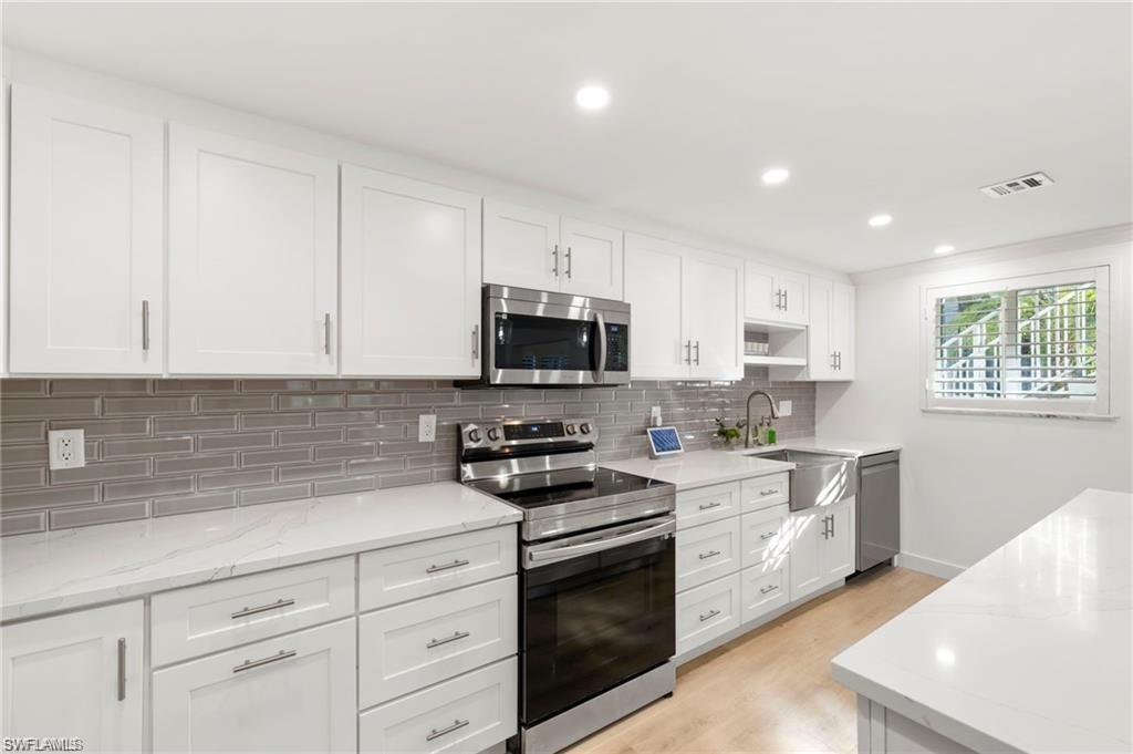 SOUTHWINDS APTS OF NAPLES - Residential Lease