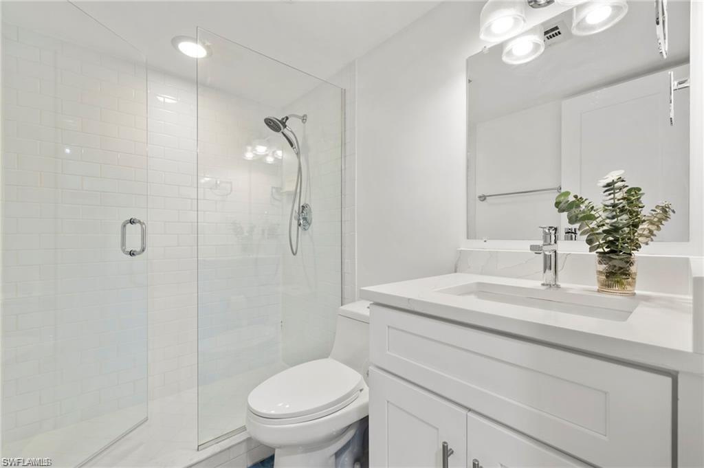 SOUTHWINDS APTS OF NAPLES - Residential Lease