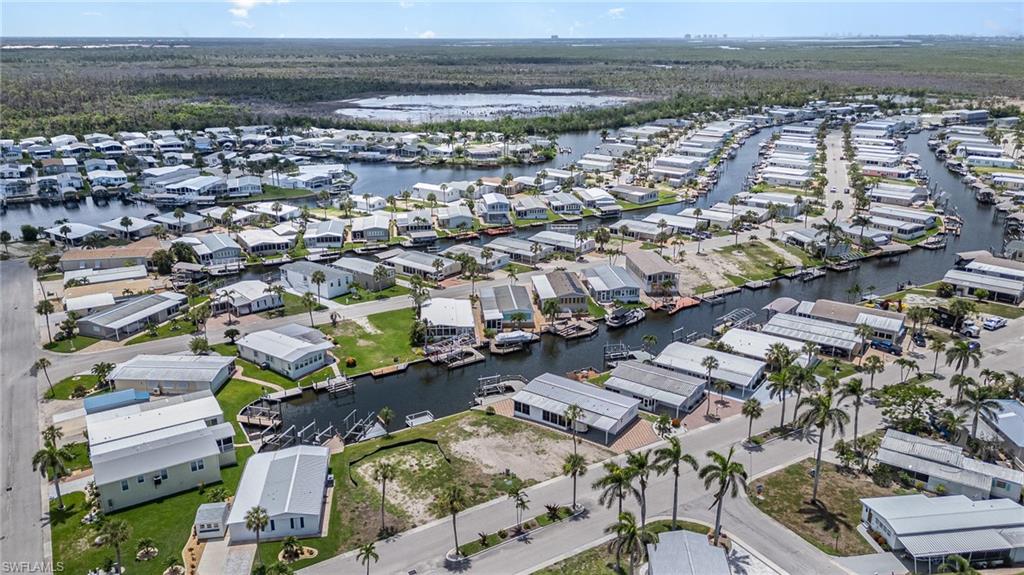 BAYSIDE ESTATES - Land