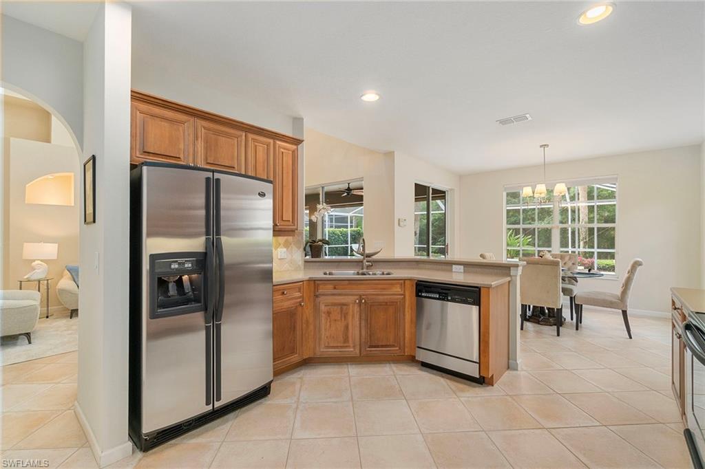 OAK STRAND - Residential