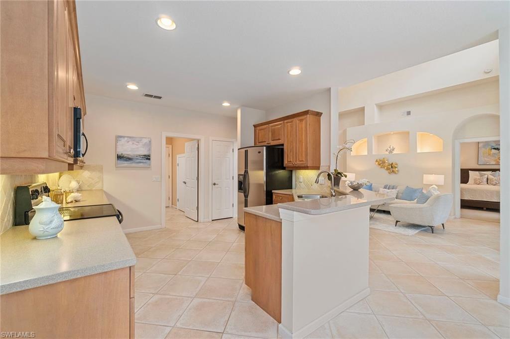 OAK STRAND - Residential