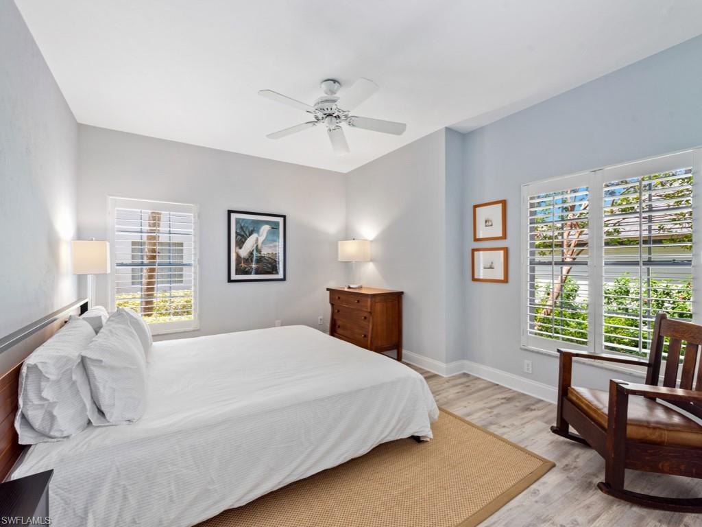 OAKWOOD - Residential