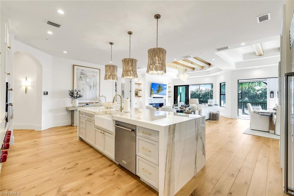 CORSICA - Residential