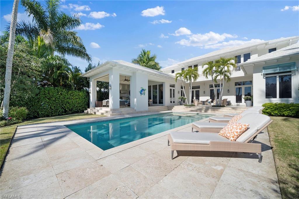 RIDGE LAKE - Residential