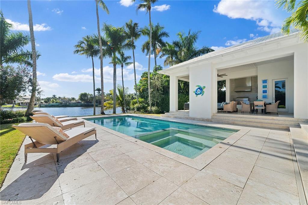 RIDGE LAKE - Residential