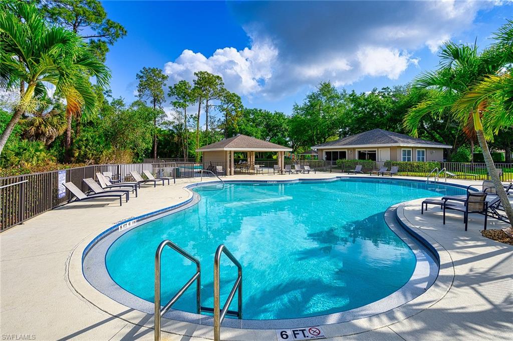 DOVER PARC - Residential