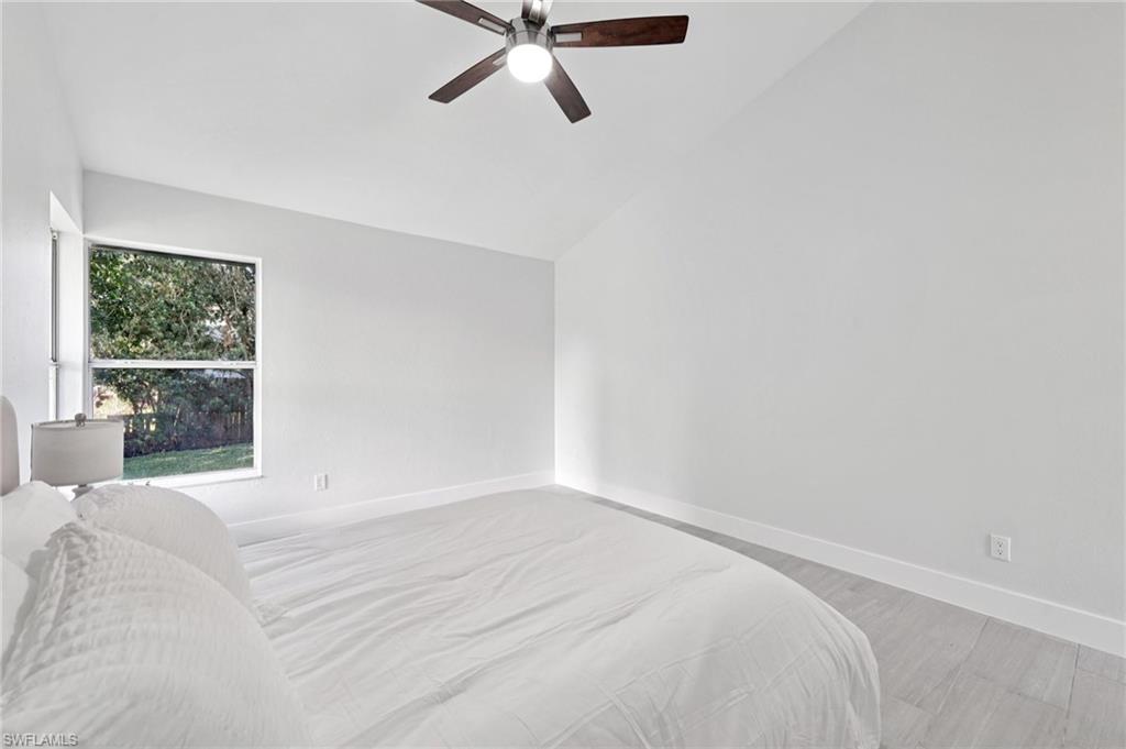 SAN CARLOS PARK - Residential