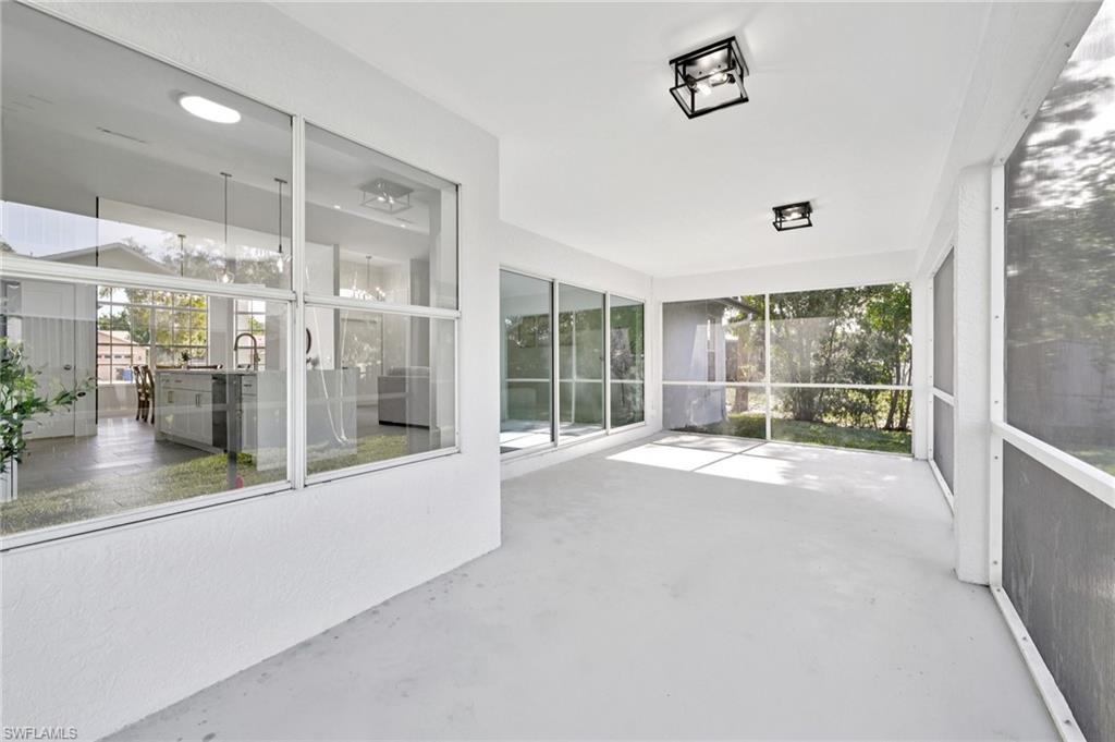 SAN CARLOS PARK - Residential