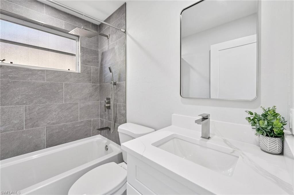 SAN CARLOS PARK - Residential