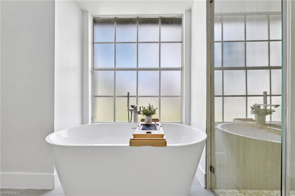 SAN CARLOS PARK - Residential