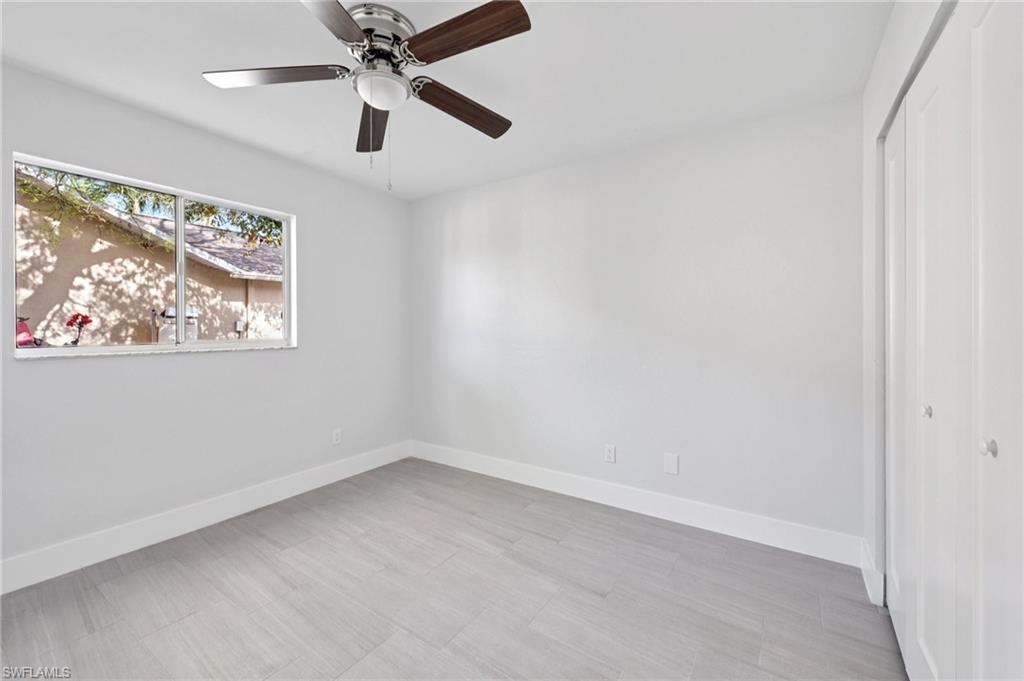 SAN CARLOS PARK - Residential