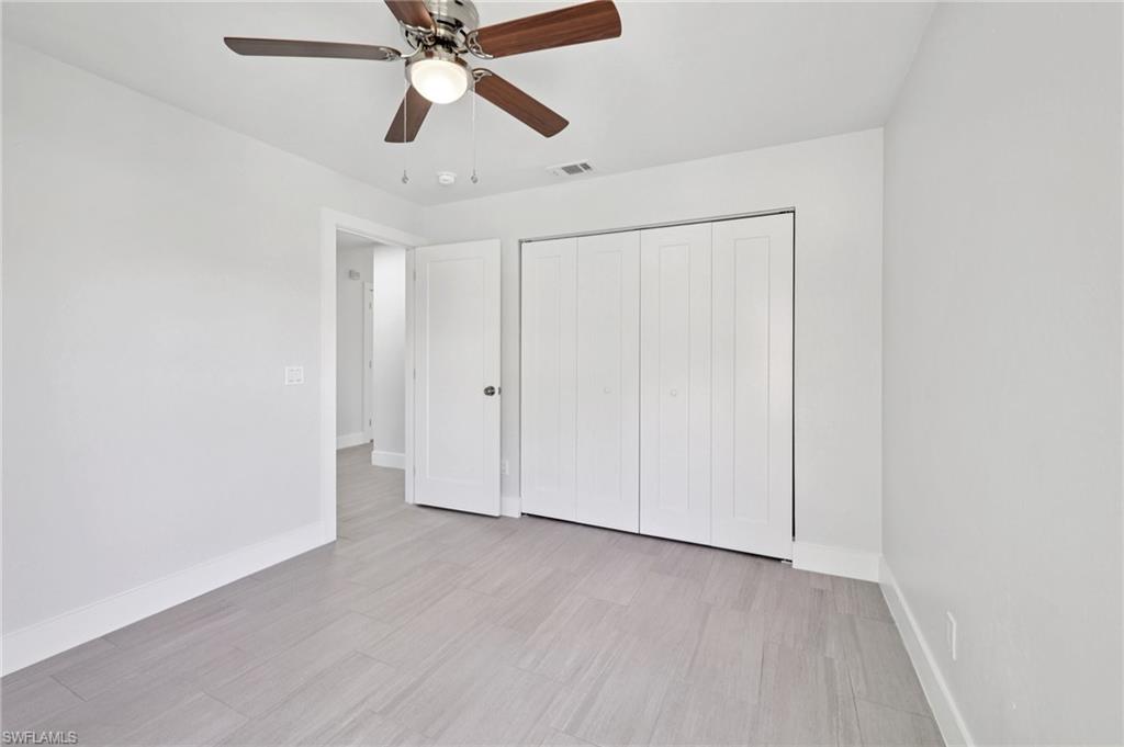 SAN CARLOS PARK - Residential