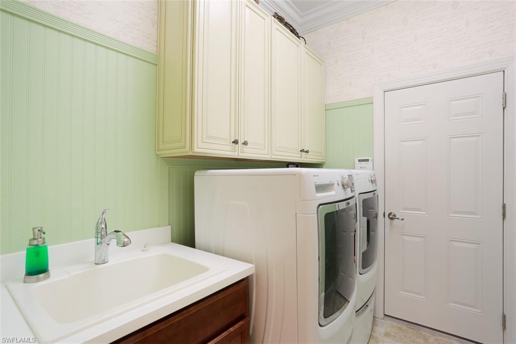 NICKEL RIDGE - Residential