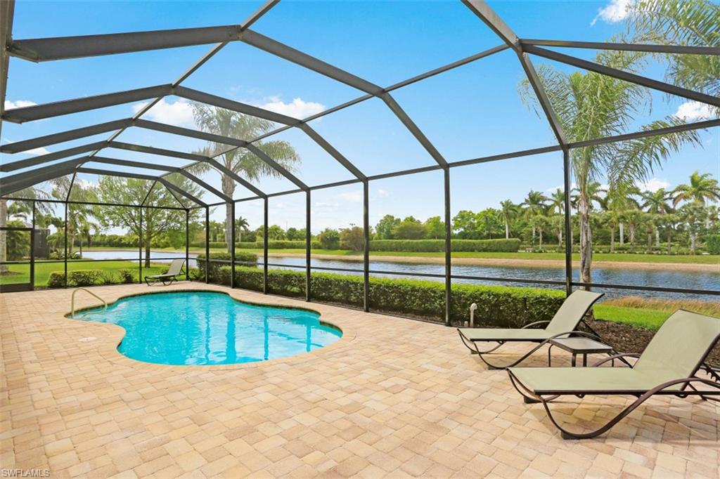 NICKEL RIDGE - Residential