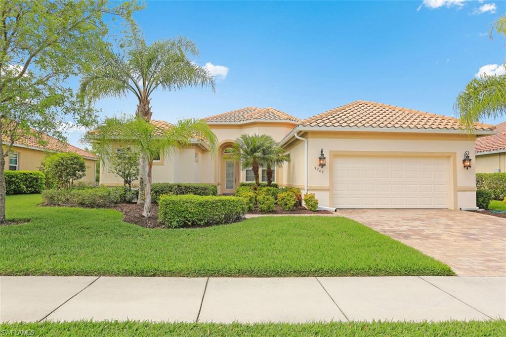 NICKEL RIDGE - Residential