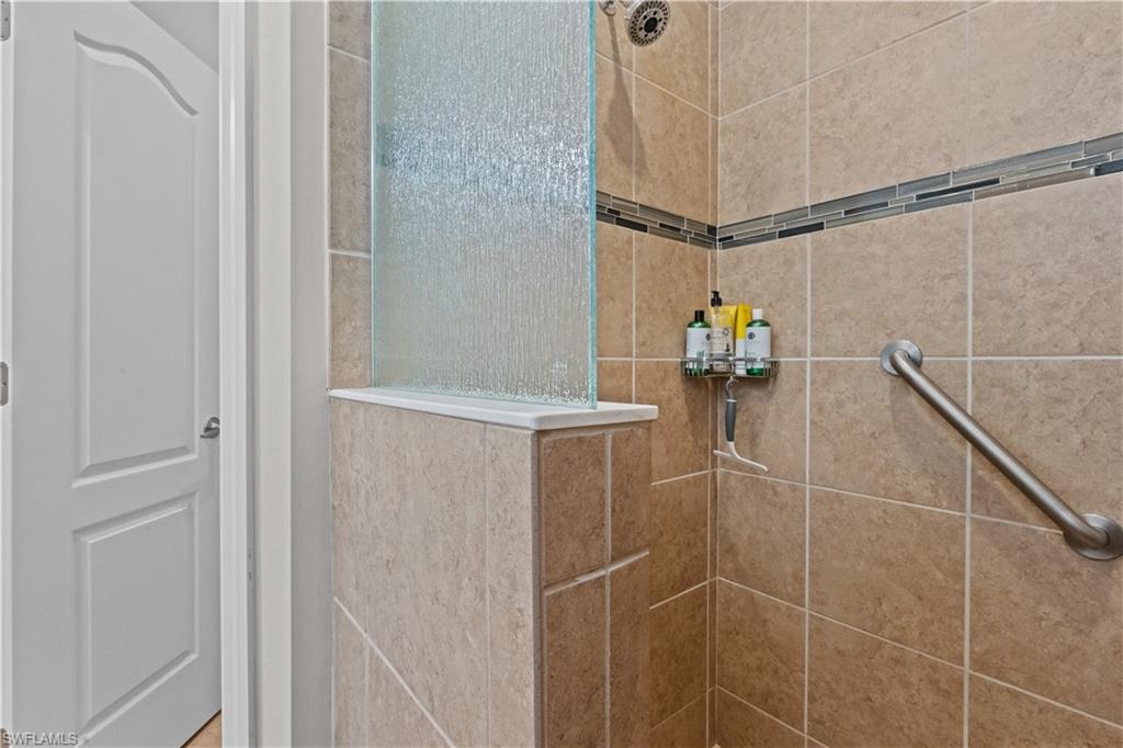 VILLA PALMERAS - Residential