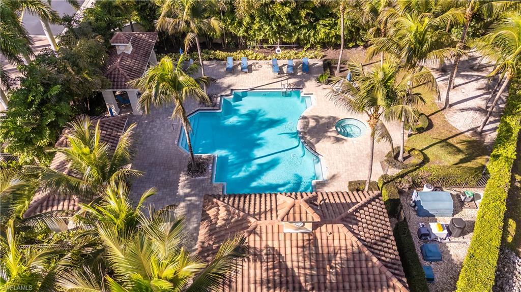 VILLA PALMERAS - Residential