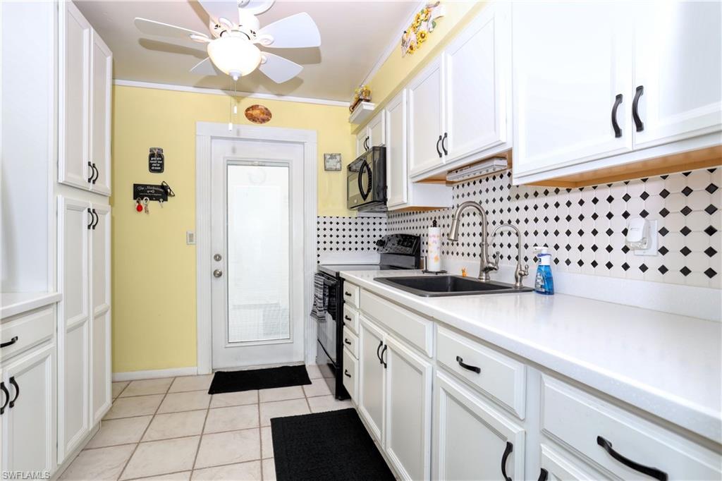 PINEWOOD CONDOMINIUM - Residential