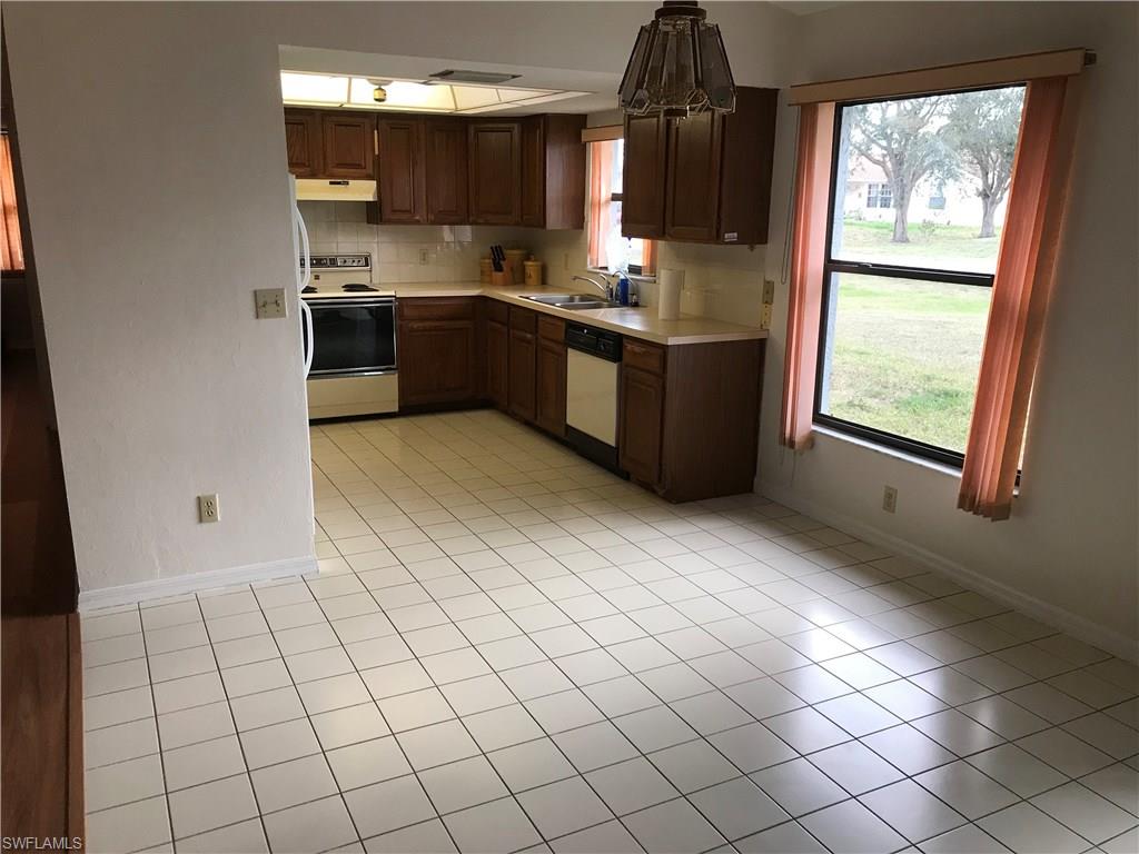 GOLDEN GATE CITY - Residential