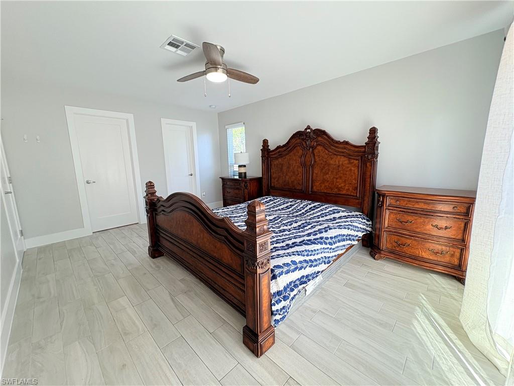 ROYAL WOODS - Residential