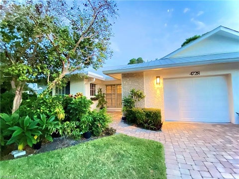 Photo of 4728 West BLVD #N8, NAPLES, FL 34103 (MLS # 226034793)