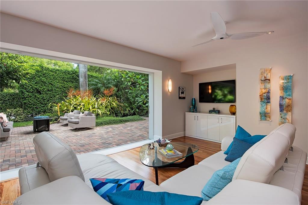 OLDE NAPLES - Residential