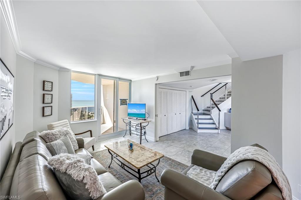 SAVOY - Residential Lease