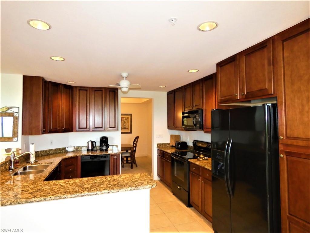 ESTERO BAYSIDE - Residential