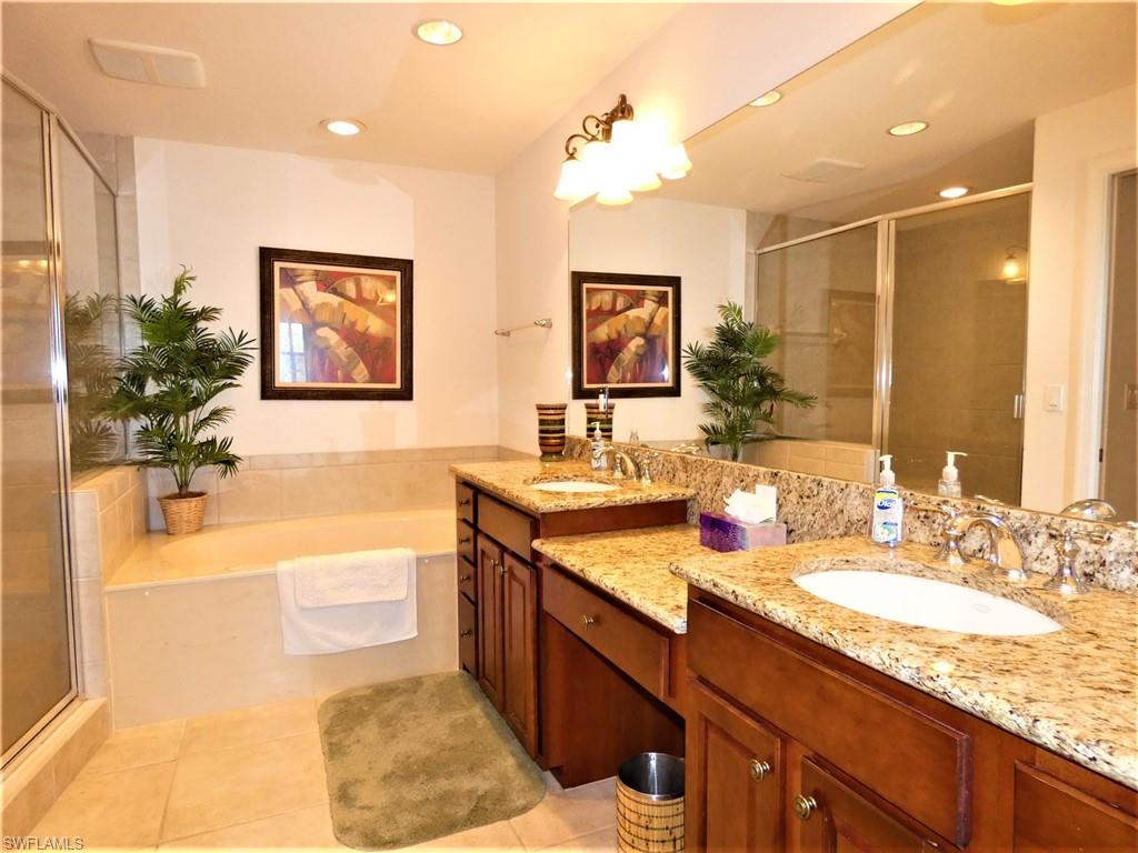 ESTERO BAYSIDE - Residential