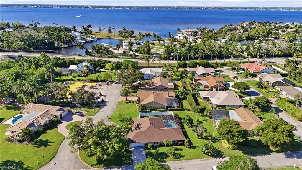 WHISKEY CREEK - Residential