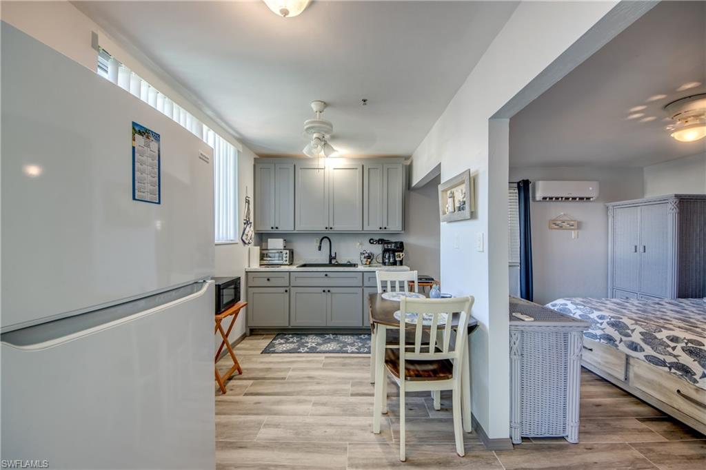 PINE ISLAND SHORES UNIT 2 - Residential