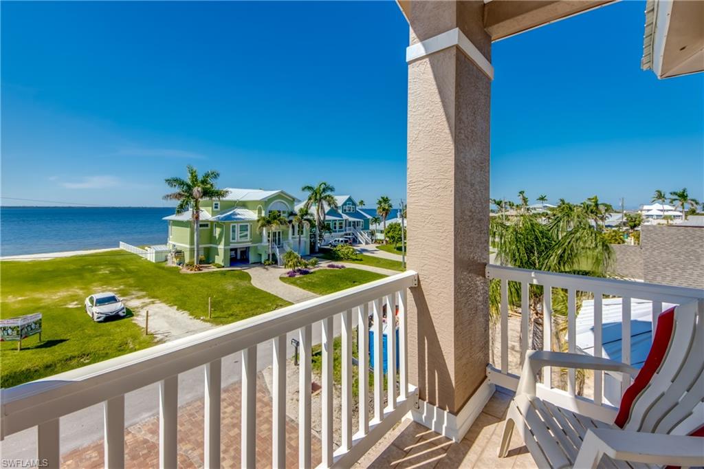 PINE ISLAND SHORES UNIT 2 - Residential