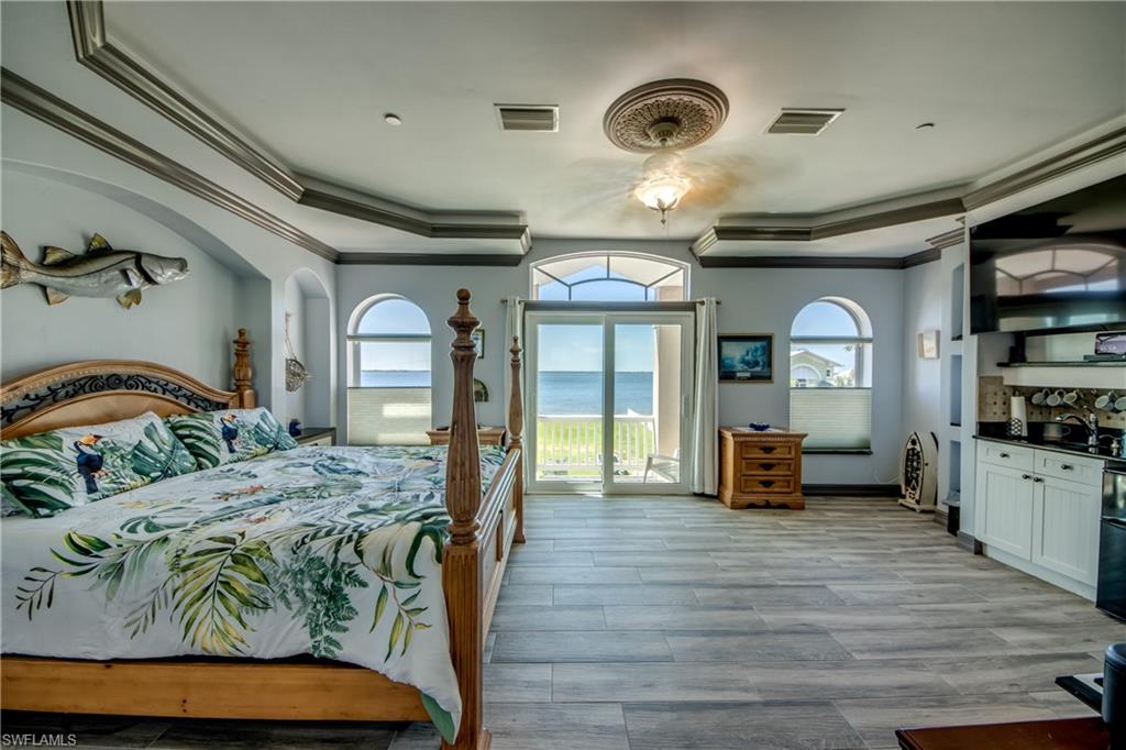 PINE ISLAND SHORES UNIT 2 - Residential