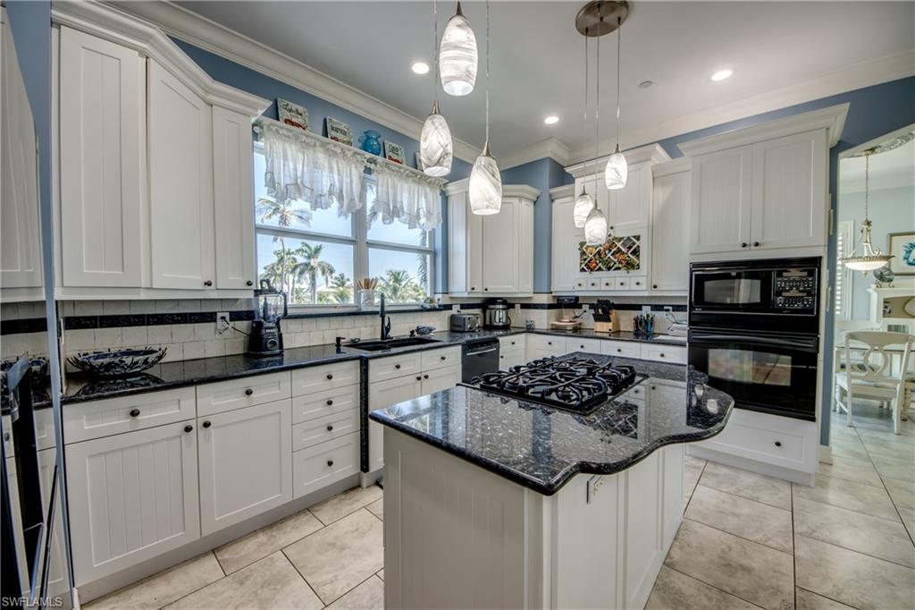 PINE ISLAND SHORES UNIT 2 - Residential