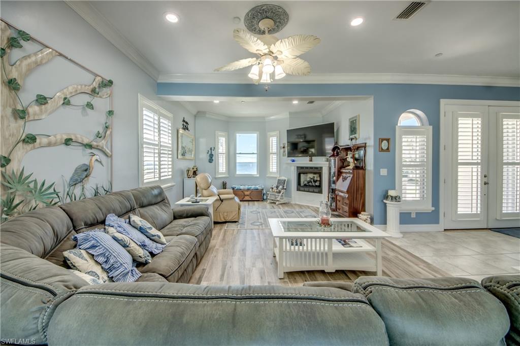 PINE ISLAND SHORES UNIT 2 - Residential