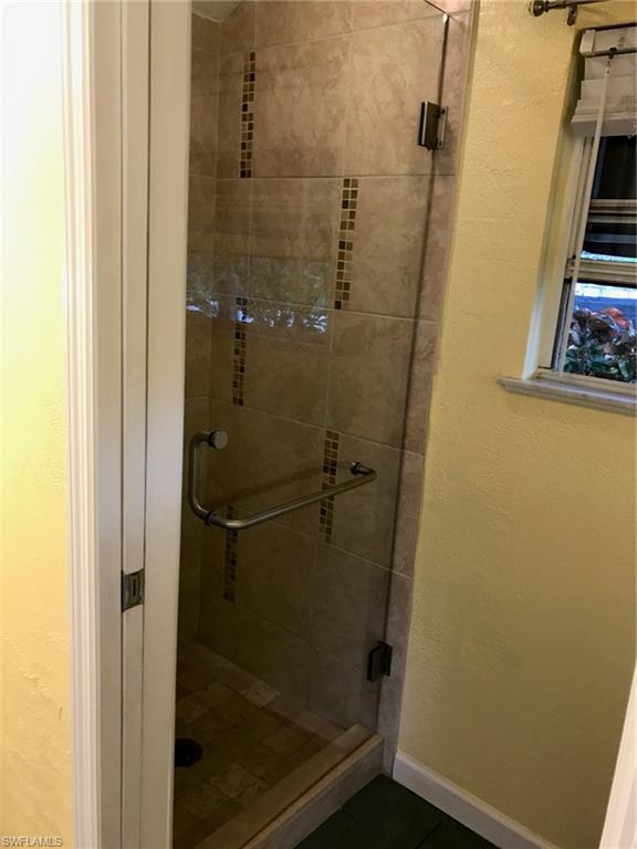 RIVERBEND MOTORCOACH RESORT - Land